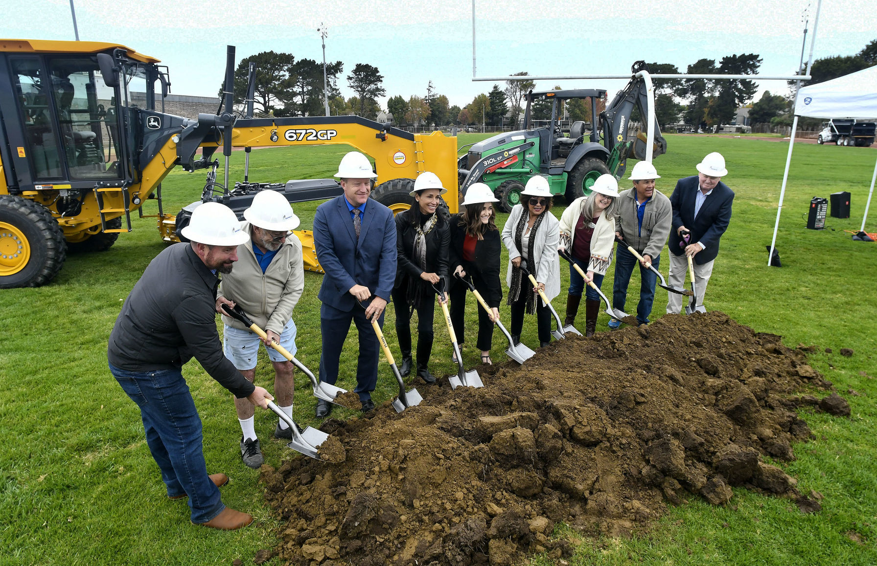 120319 Huyck groundbreaking 04.jpg